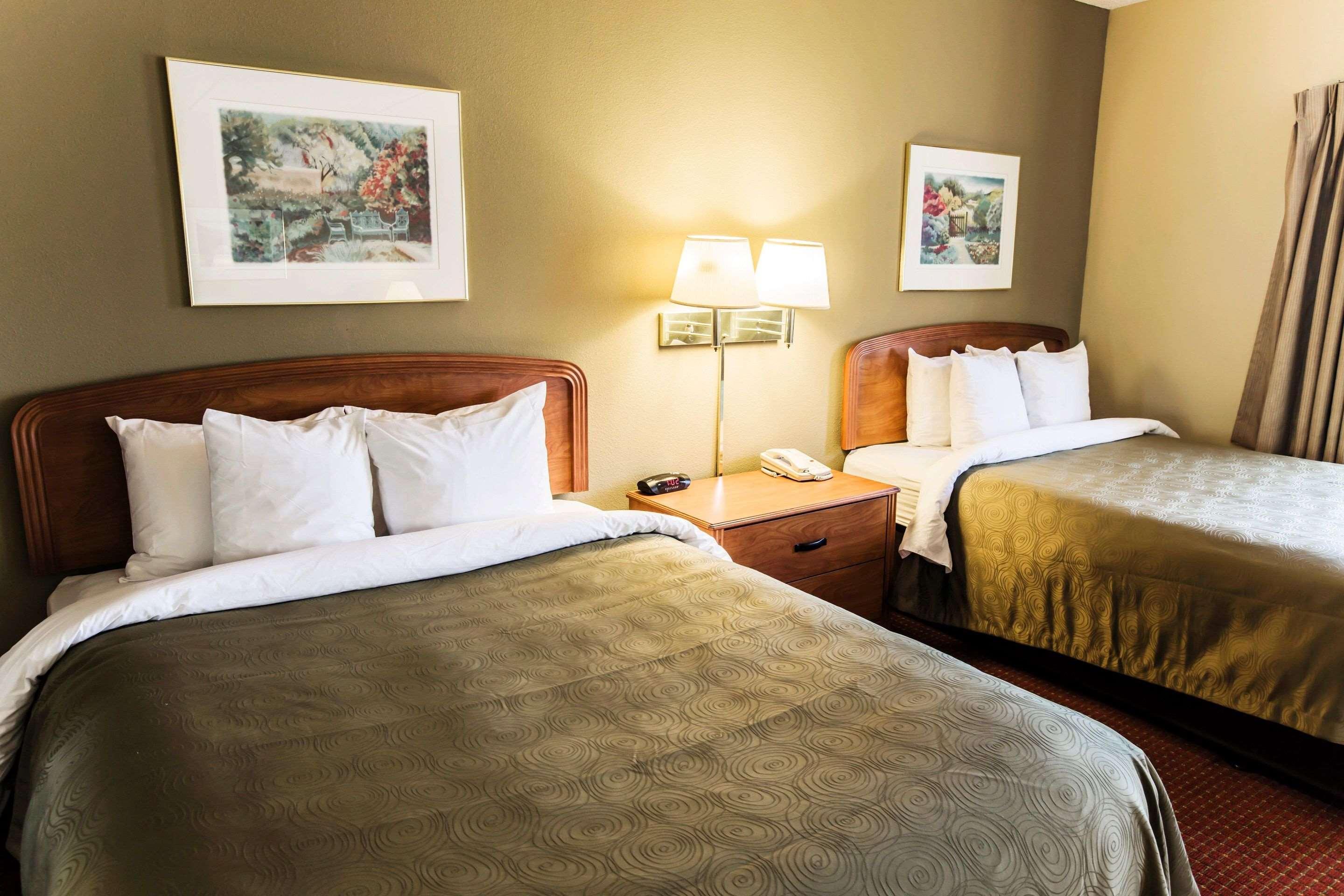 Mainstay Suites Wilmington - University Area Bagian luar foto