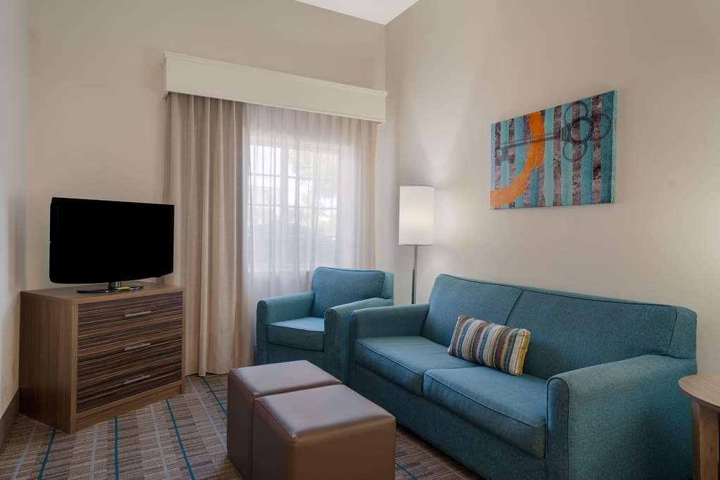 Mainstay Suites Wilmington - University Area Ruang foto