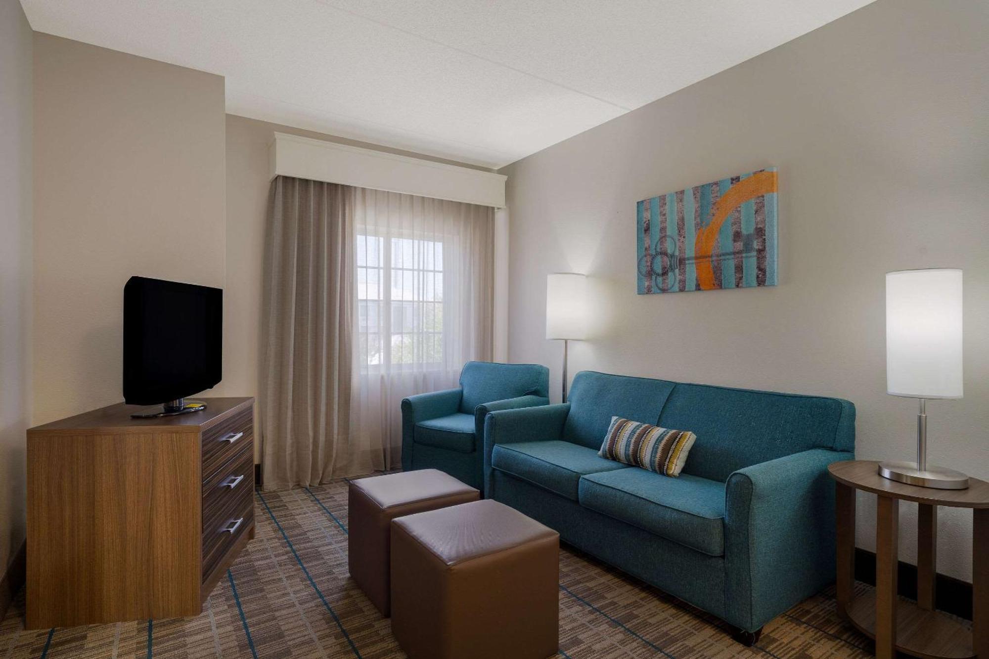 Mainstay Suites Wilmington - University Area Bagian luar foto