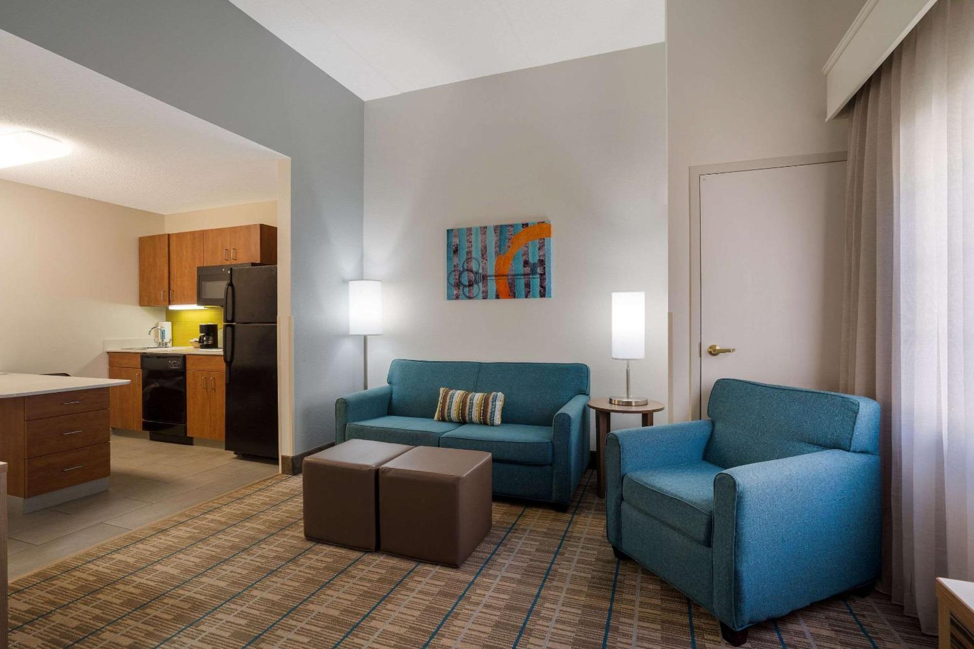 Mainstay Suites Wilmington - University Area Bagian luar foto